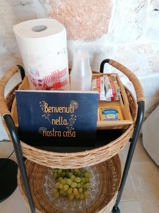 Trullo Del Sol Pensionat Ceglie Messapica Eksteriør billede