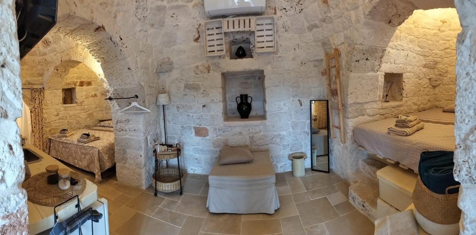 Trullo Del Sol Pensionat Ceglie Messapica Eksteriør billede